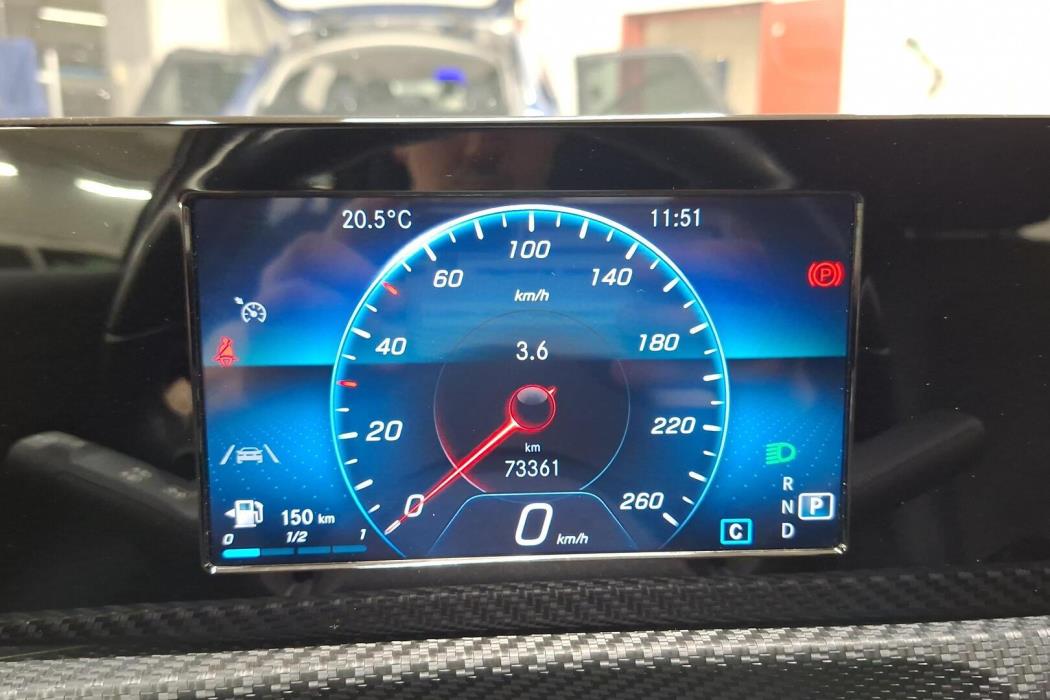 MERCEDES-BENZ A 2019