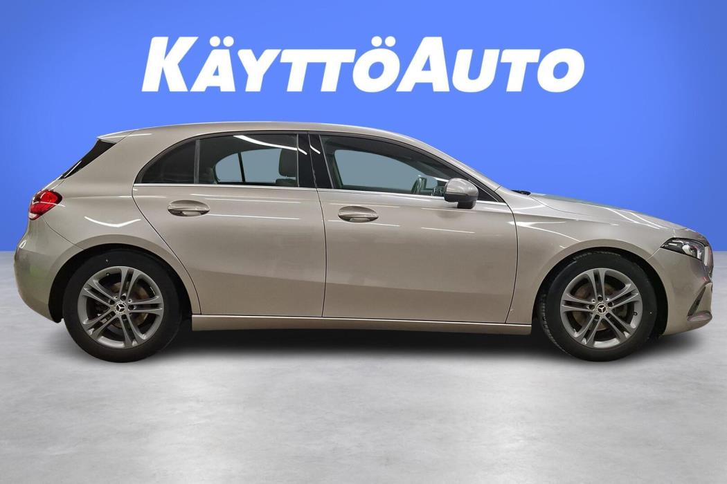 MERCEDES-BENZ A 2019