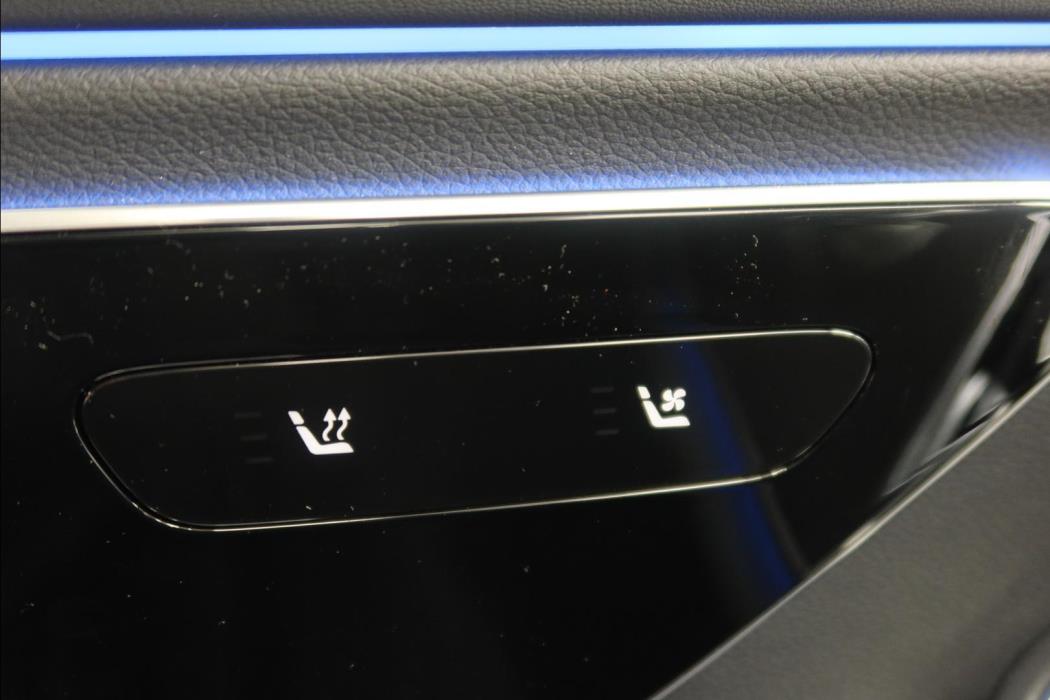 MERCEDES-BENZ E 2026