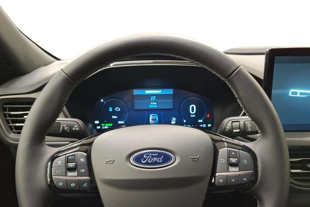 FORD Kuga 2026