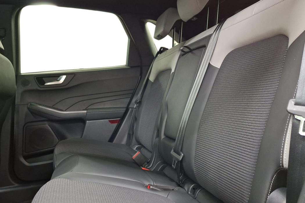 FORD Kuga 2026