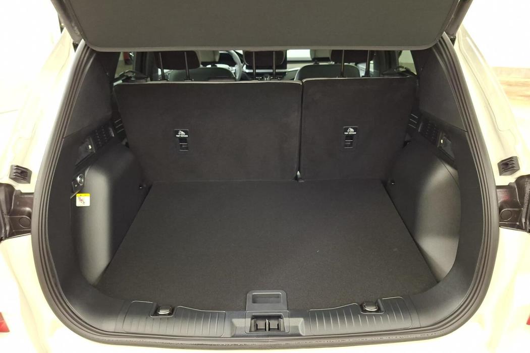 FORD Kuga 2026