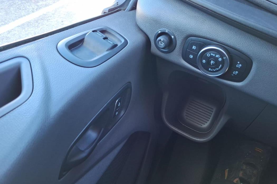 FORD Transit 2025