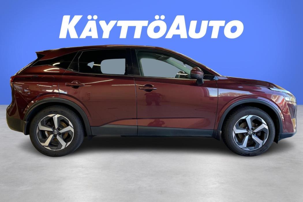 NISSAN Qashqai 2022
