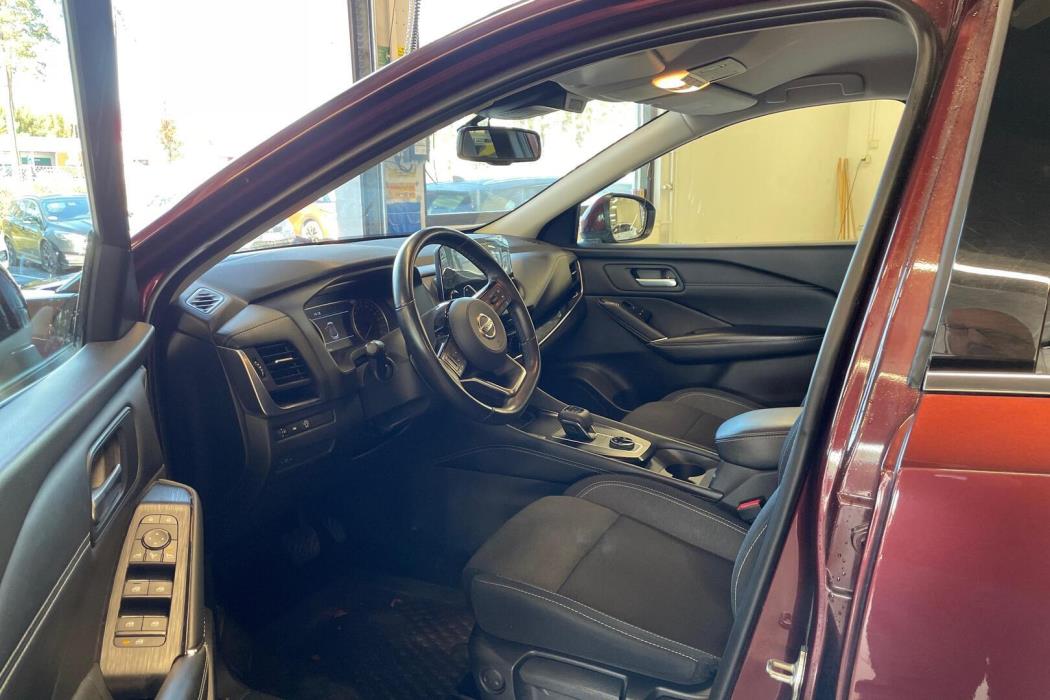NISSAN Qashqai 2022