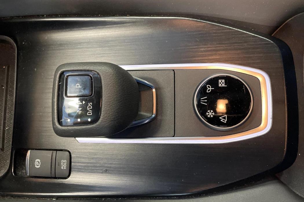 NISSAN Qashqai 2022
