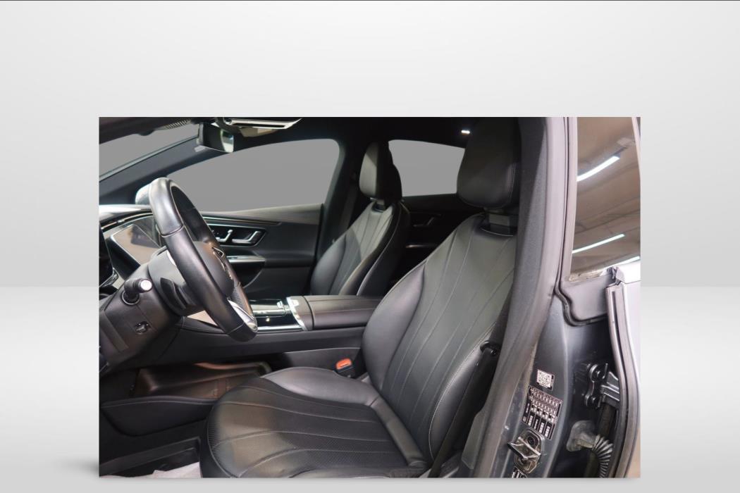 Mercedes-Benz EQE 2023