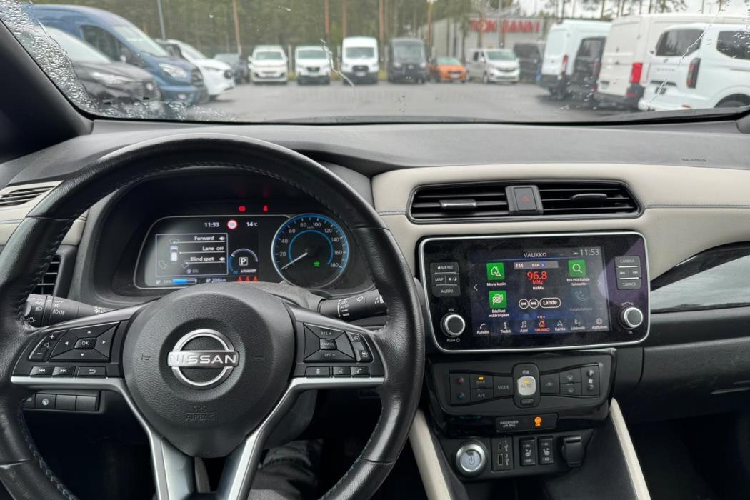 NISSAN Leaf 2023