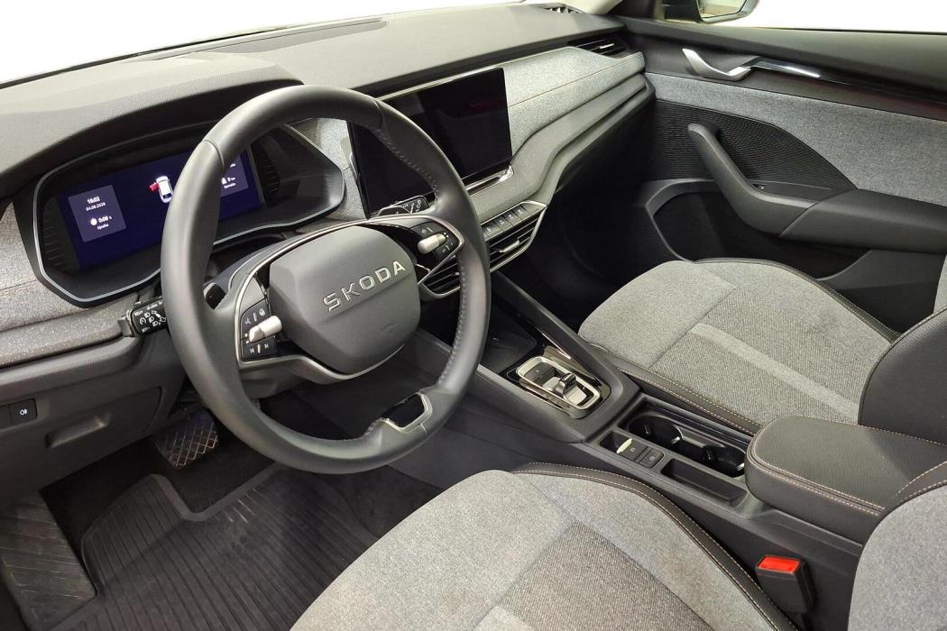 SKODA Octavia 2025
