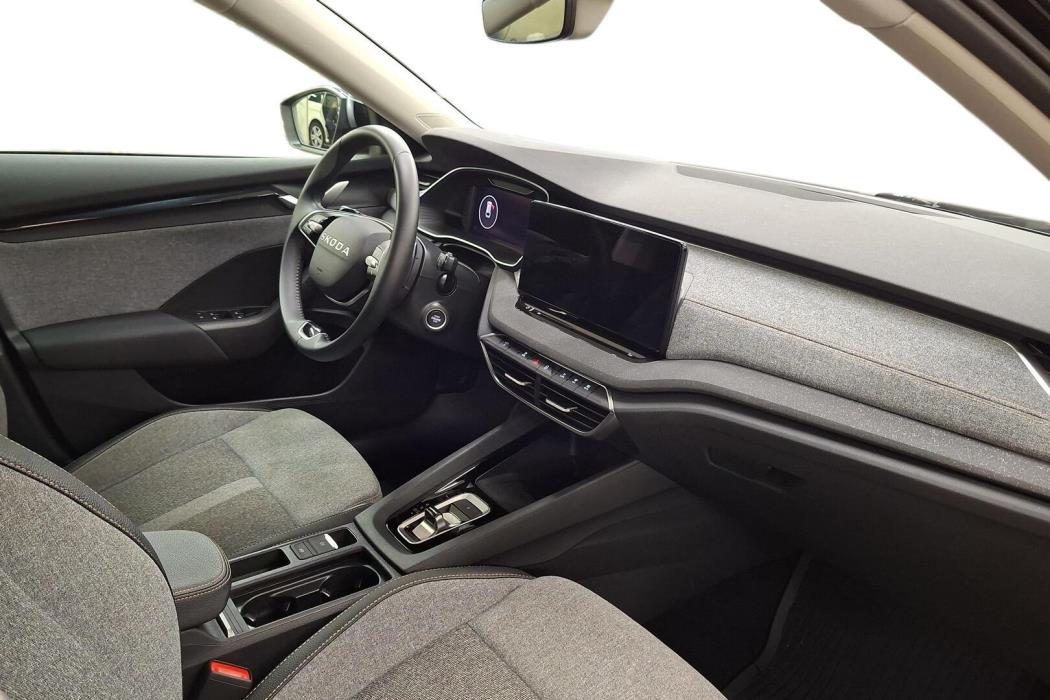 SKODA Octavia 2025