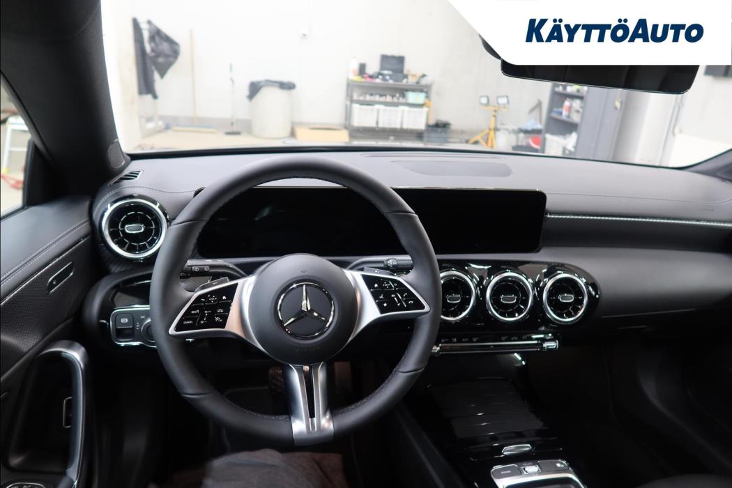 Mercedes-Benz CLA 2025