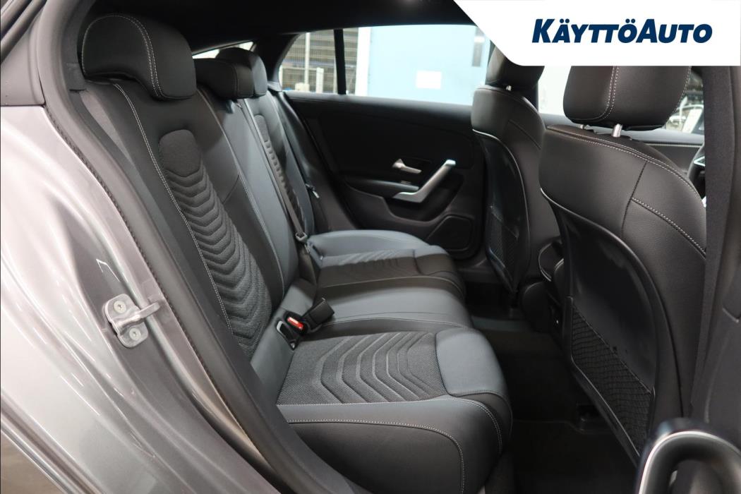 Mercedes-Benz CLA 2025