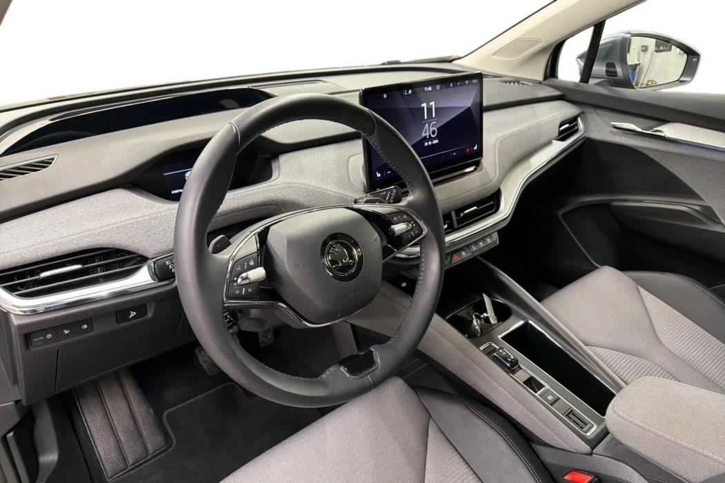 SKODA Enyaq 2023