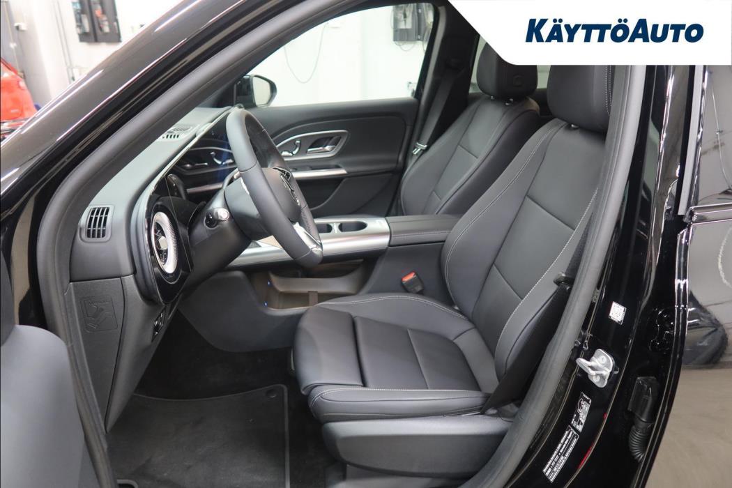 MERCEDES-BENZ GLB 2026