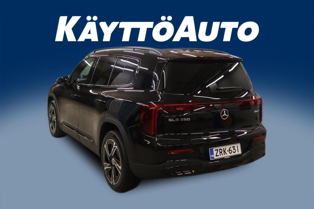 MERCEDES-BENZ GLB 2026