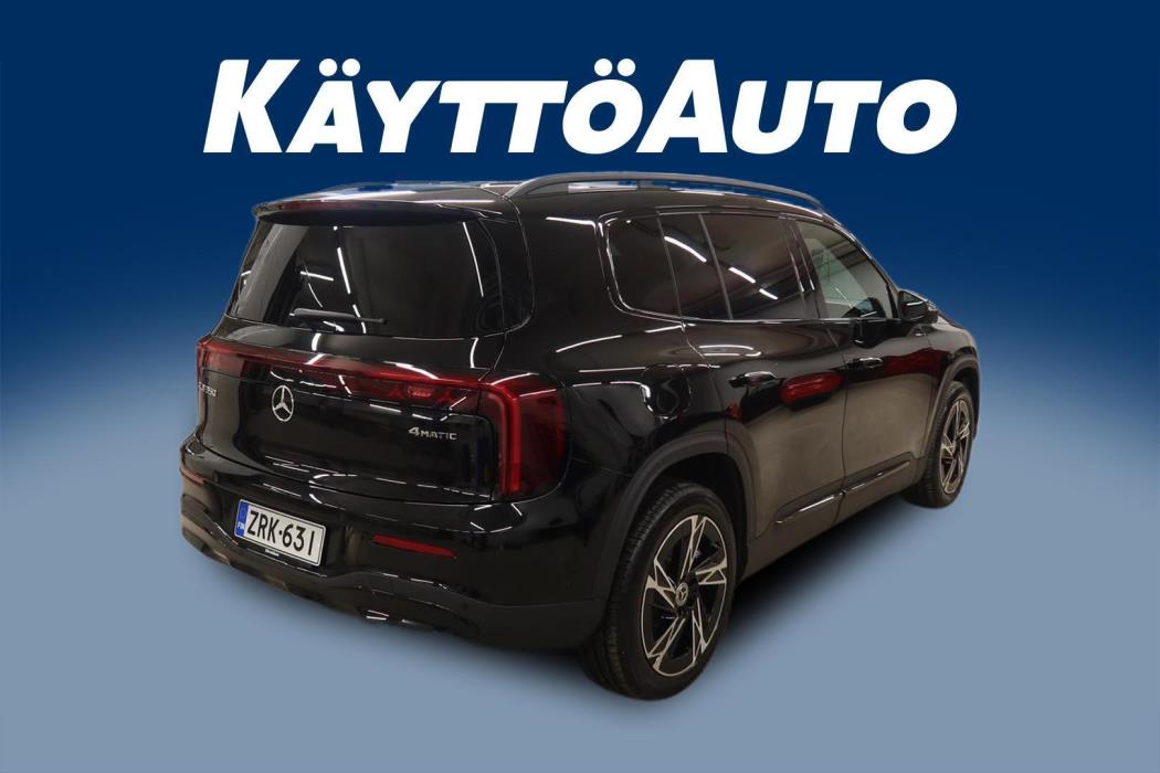 MERCEDES-BENZ GLB 2026