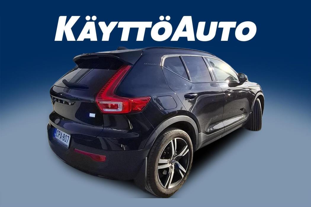 VOLVO XC40 2020