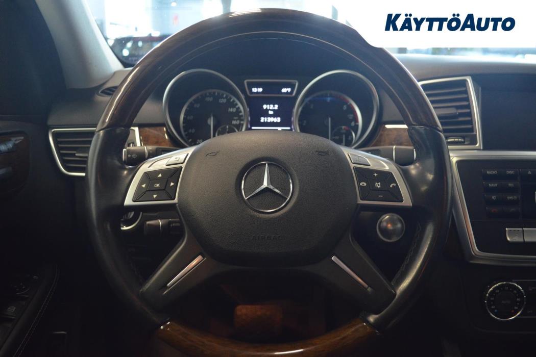 MERCEDES-BENZ ML 2012