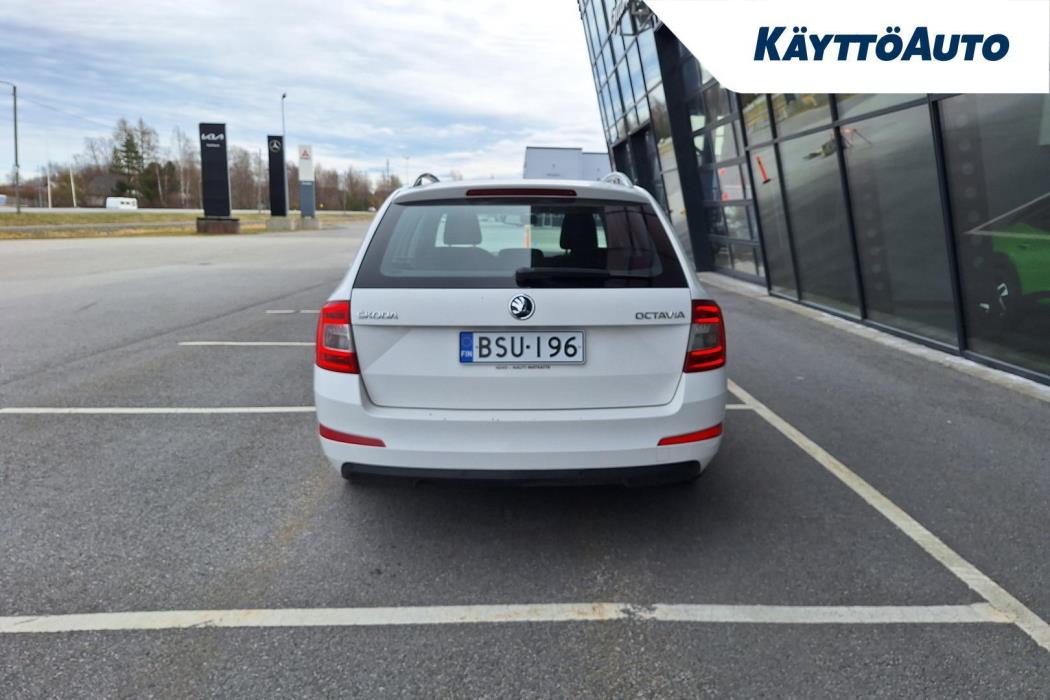 SKODA Octavia 2015