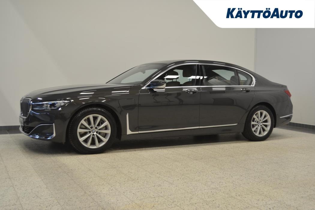 BMW 745 2019