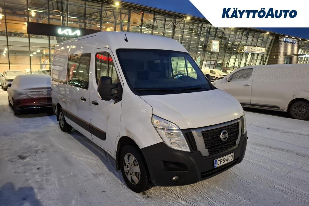 NISSAN NV400 2021
