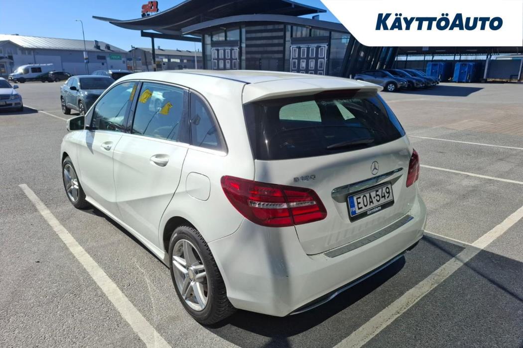 MERCEDES-BENZ B 2016