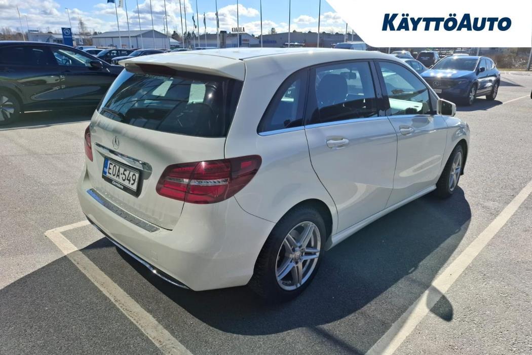 MERCEDES-BENZ B 2016
