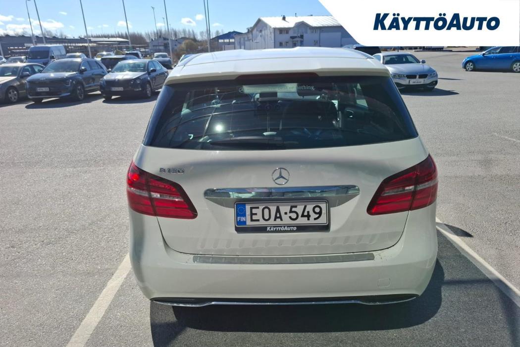 MERCEDES-BENZ B 2016