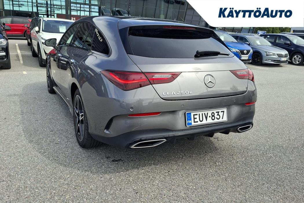 MERCEDES-BENZ CLA 2024