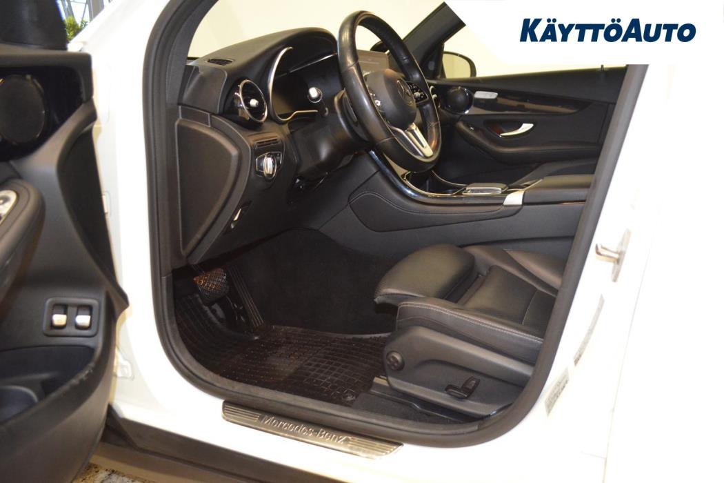 MERCEDES-BENZ GLC 2020