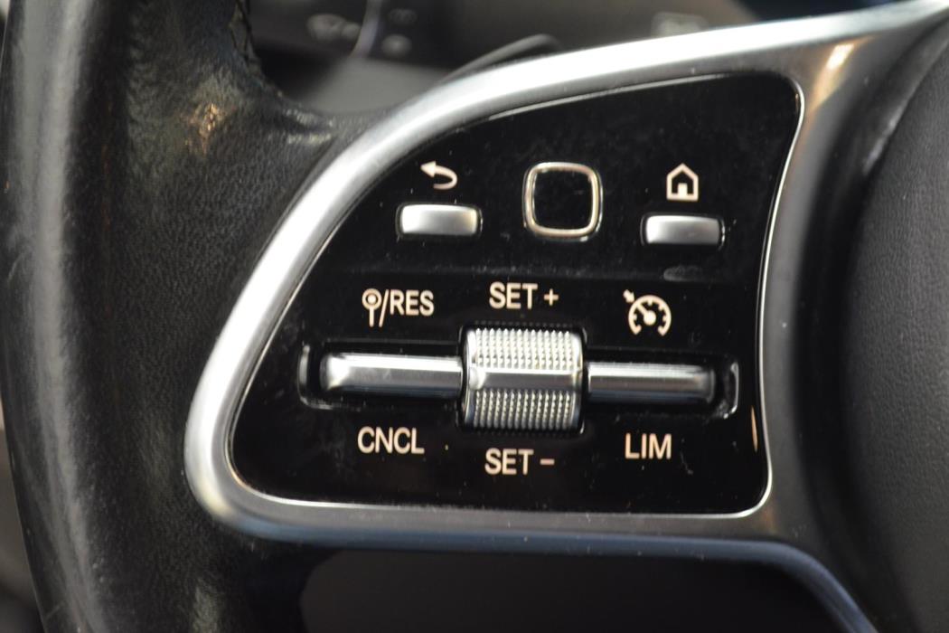 MERCEDES-BENZ GLC 2020