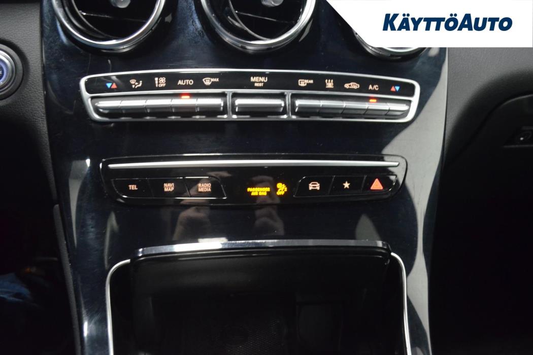 MERCEDES-BENZ GLC 2020