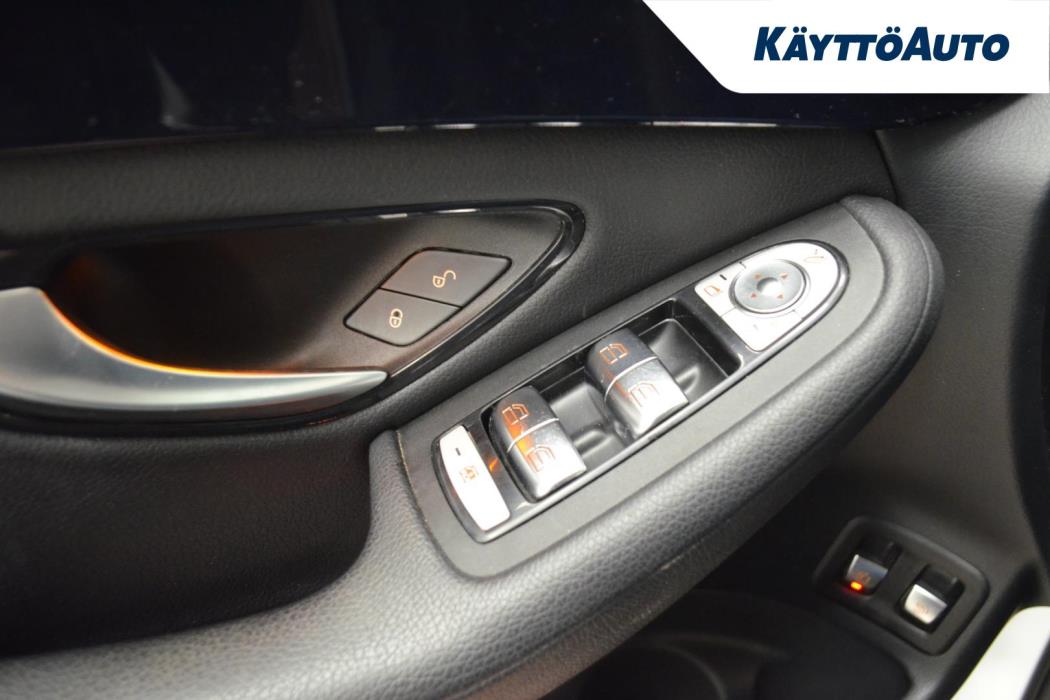 MERCEDES-BENZ GLC 2020