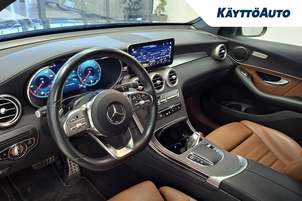 MERCEDES-BENZ GLC 2022