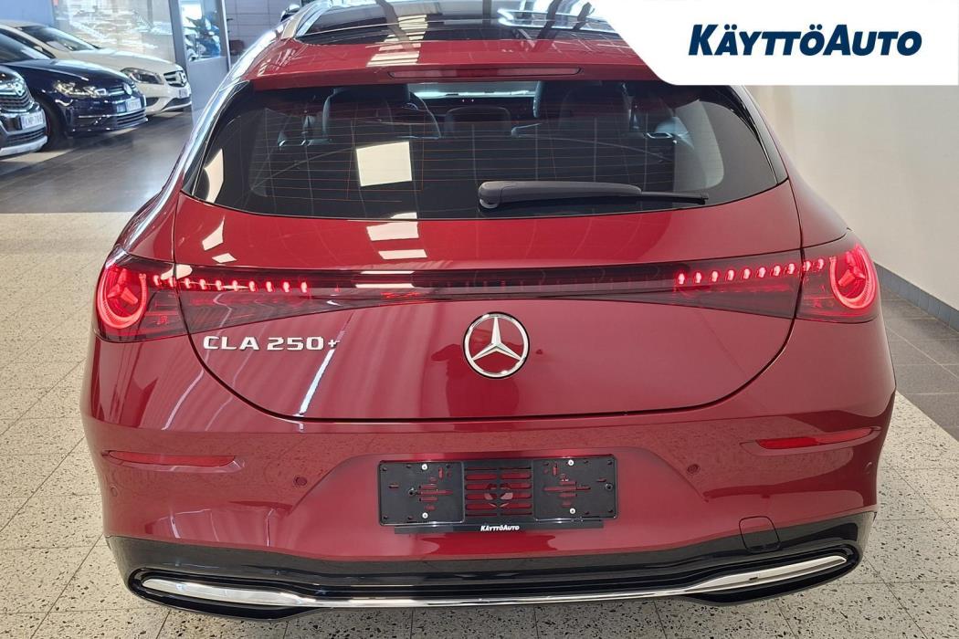 MERCEDES-BENZ CLA 2026