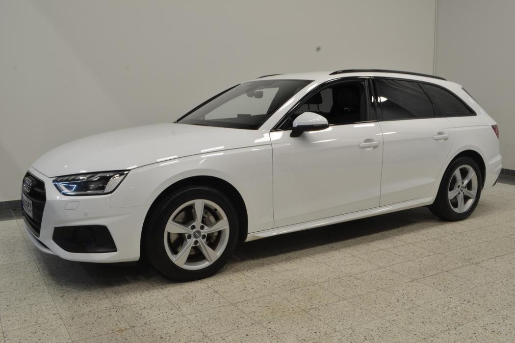 AUDI A4 2021