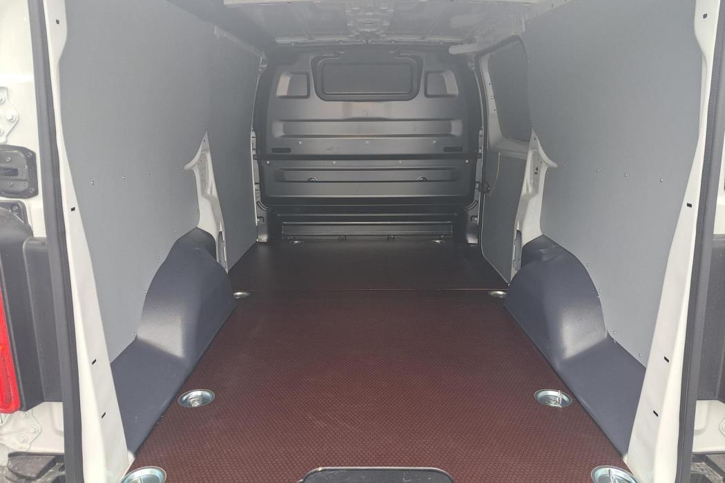 OPEL Vivaro 2025