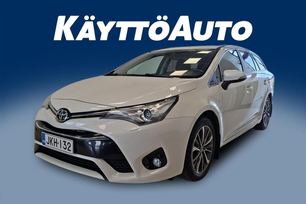 TOYOTA Avensis 2016