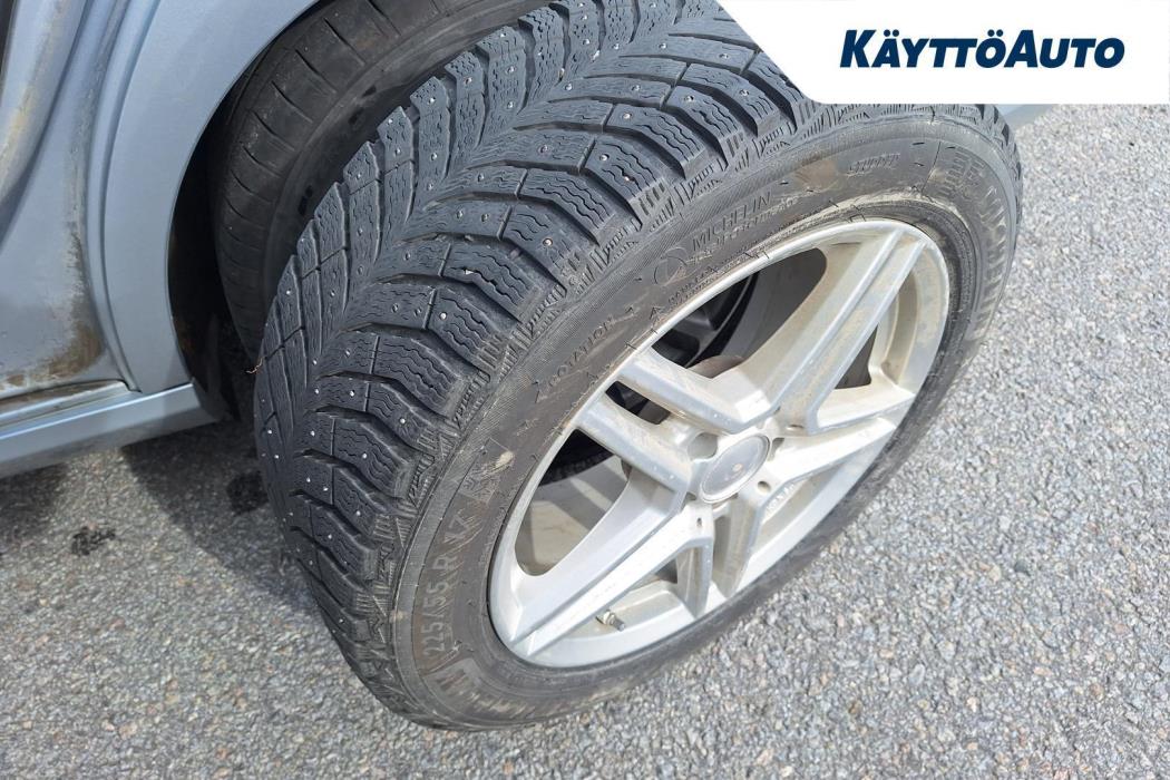 MERCEDES-BENZ E 2021