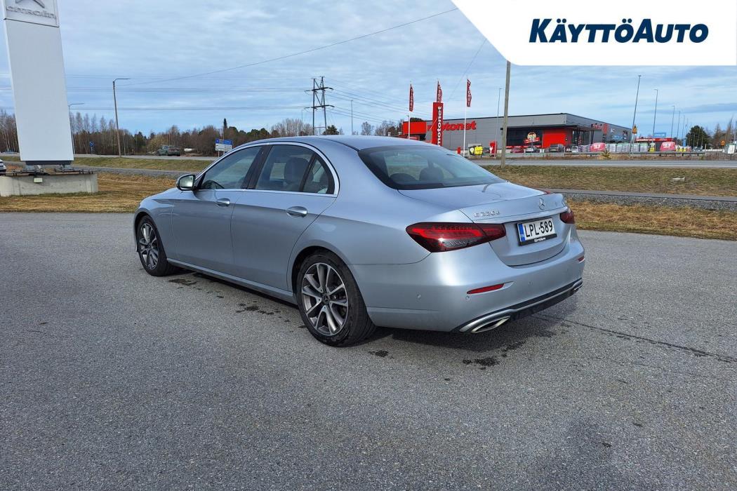 MERCEDES-BENZ E 2021