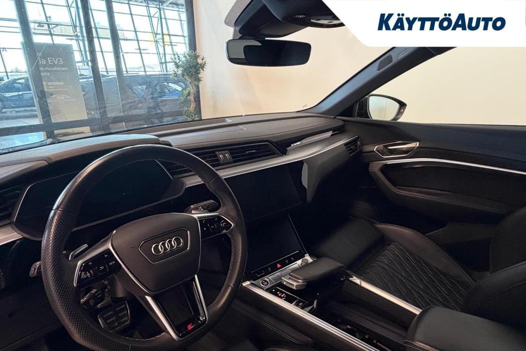 AUDI Q8 e-tron 2023