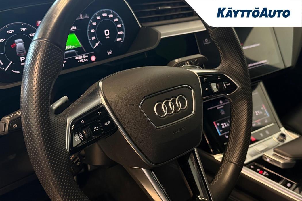 AUDI Q8 e-tron 2023