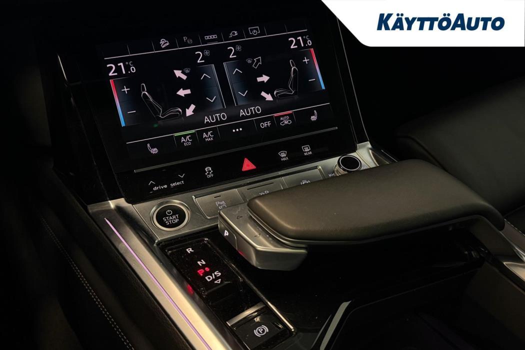 AUDI Q8 e-tron 2023