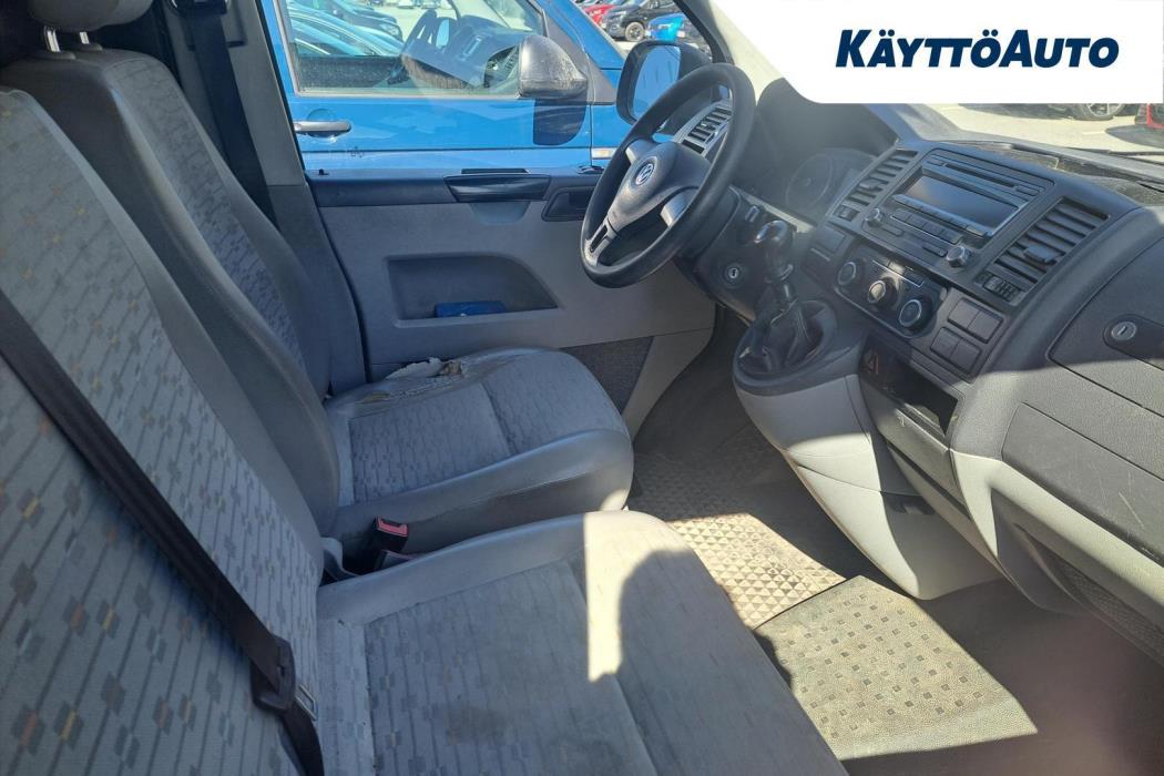 VOLKSWAGEN Transporter 2012