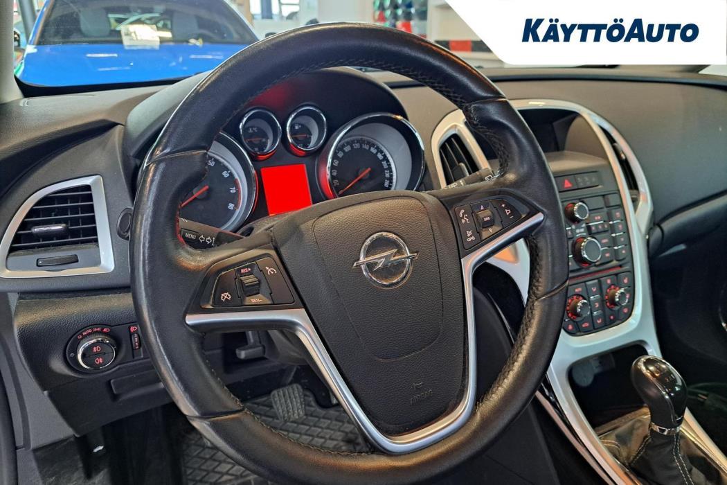 OPEL Astra 2013