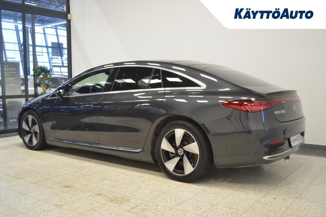 MERCEDES-BENZ EQS 2022