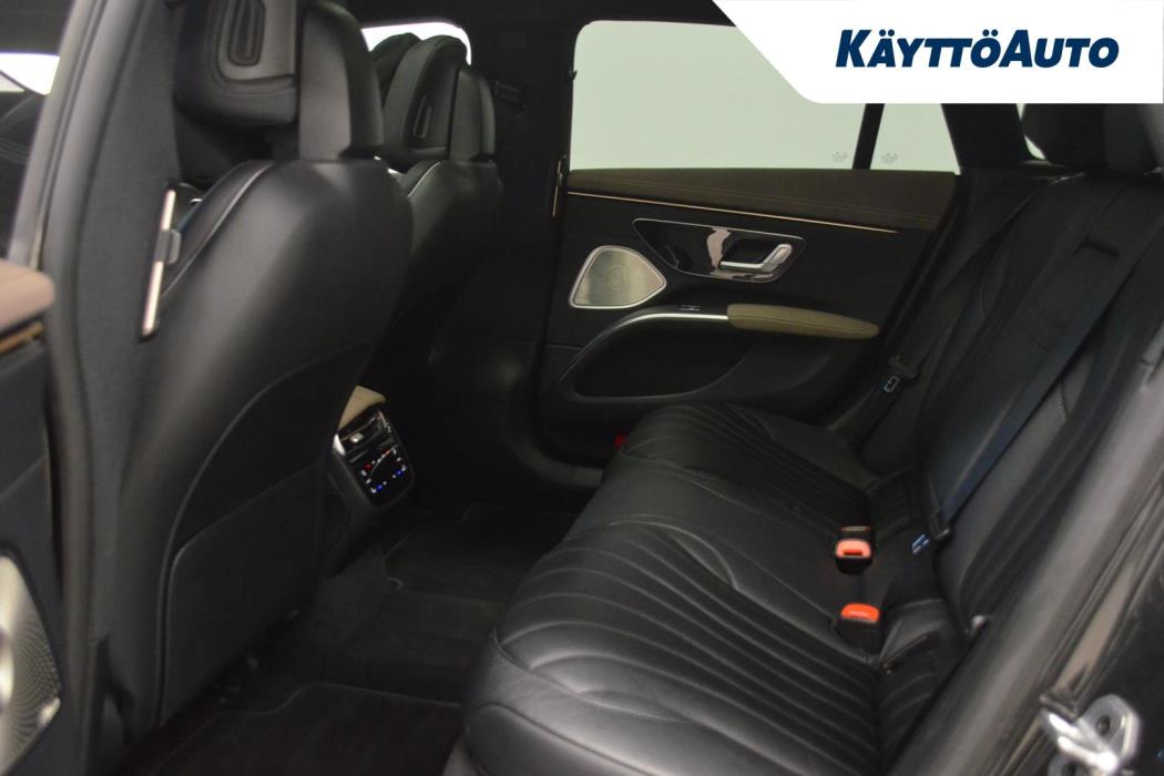 MERCEDES-BENZ EQS 2022