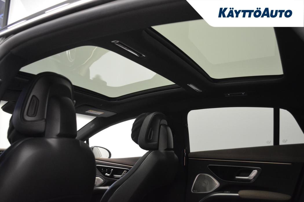 MERCEDES-BENZ EQS 2022