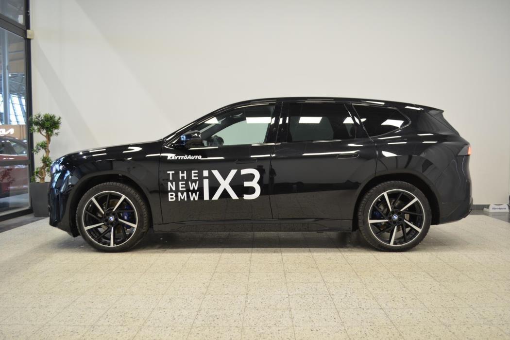 BMW iX3 2026