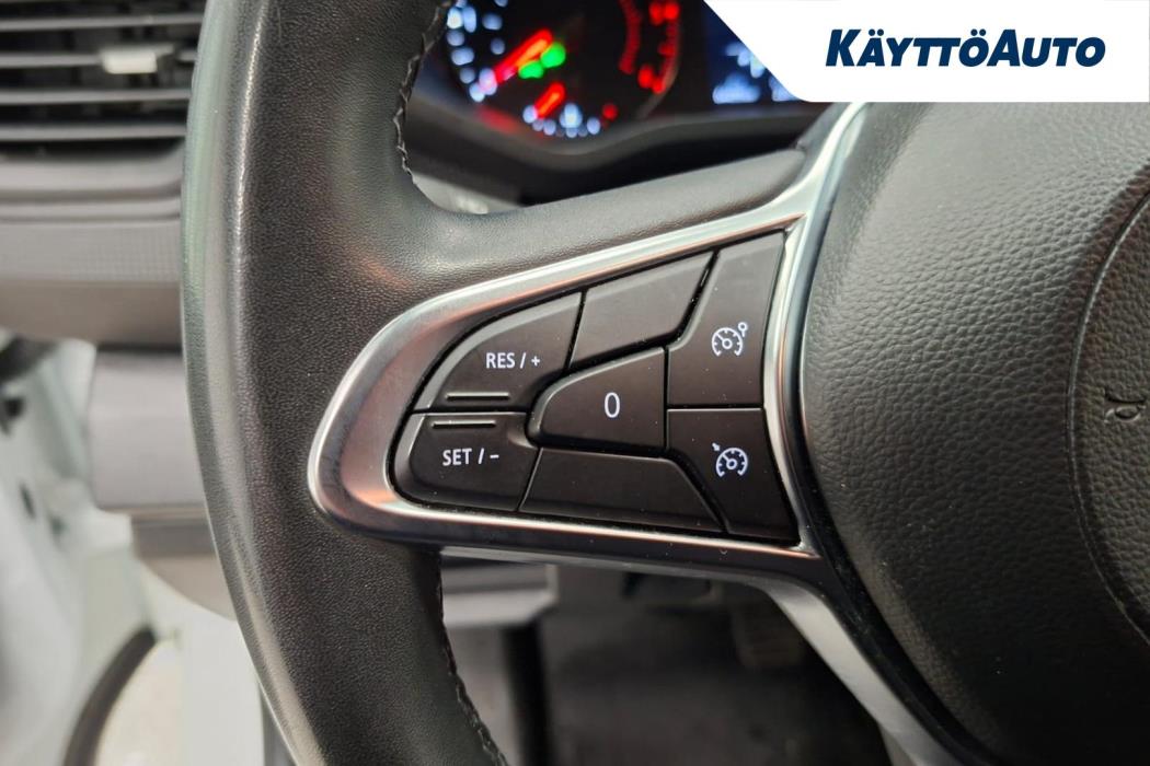 NISSAN Primastar 2023